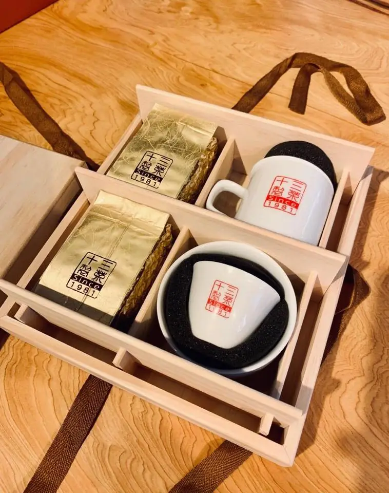 十三製茶阿里山茶禮盒