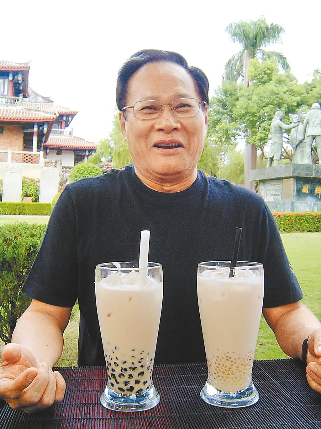 珍奶發明之父 翰林國際茶飲董事長凃宗和
